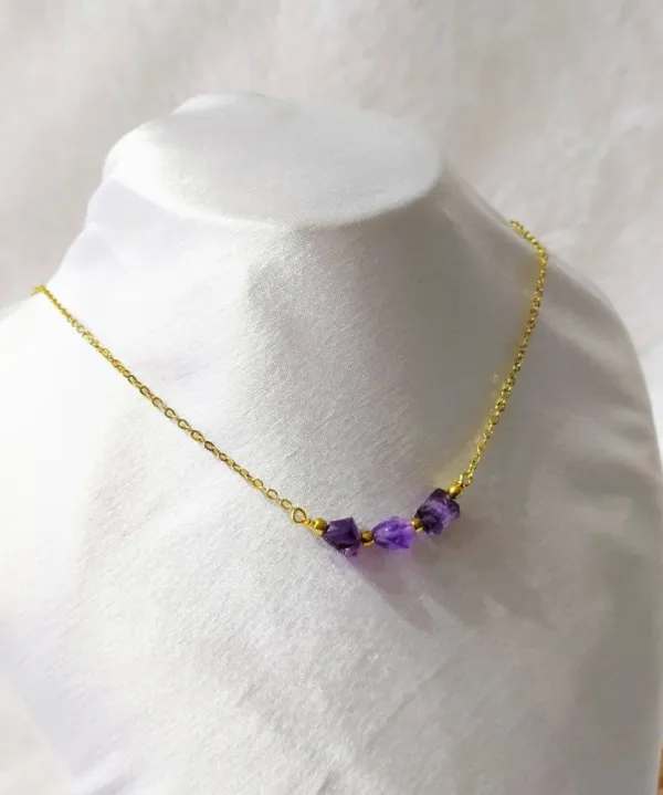 Natural_RawAmethyst_Pendant_For_Calmness,_Protection_&_Spiritual_Growth