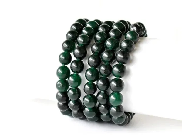 Green_Jade_Bracelet_for_Health_&_Wellness_With_Certificate