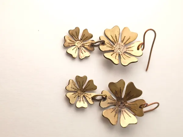 Handcrafted_Parijat_Duo_Bloom_Earrings