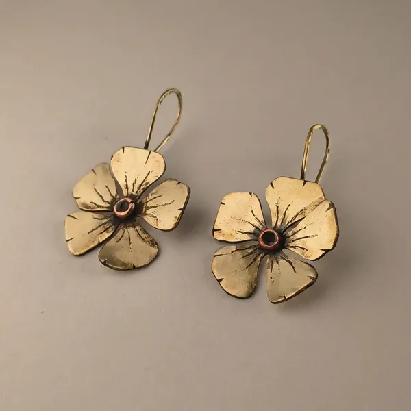 Handcrafted_Sadaphuli_Bloom_Earrings