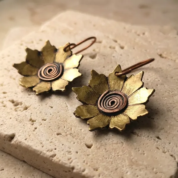 Handcrafted_Surya_Bloom_Earrings