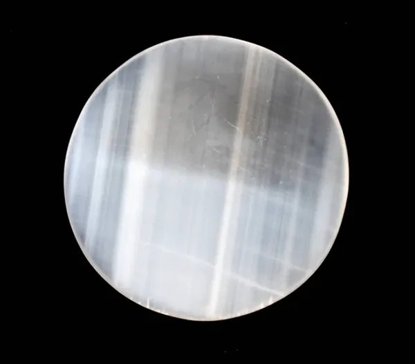 Round_selenite_Plate_For_Crystals_Recharge