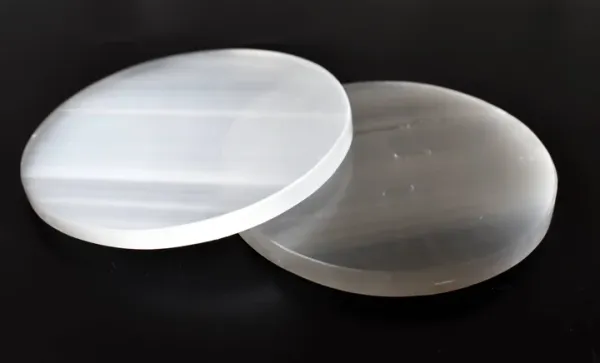 Round_selenite_Plate_For_Crystals_Recharge