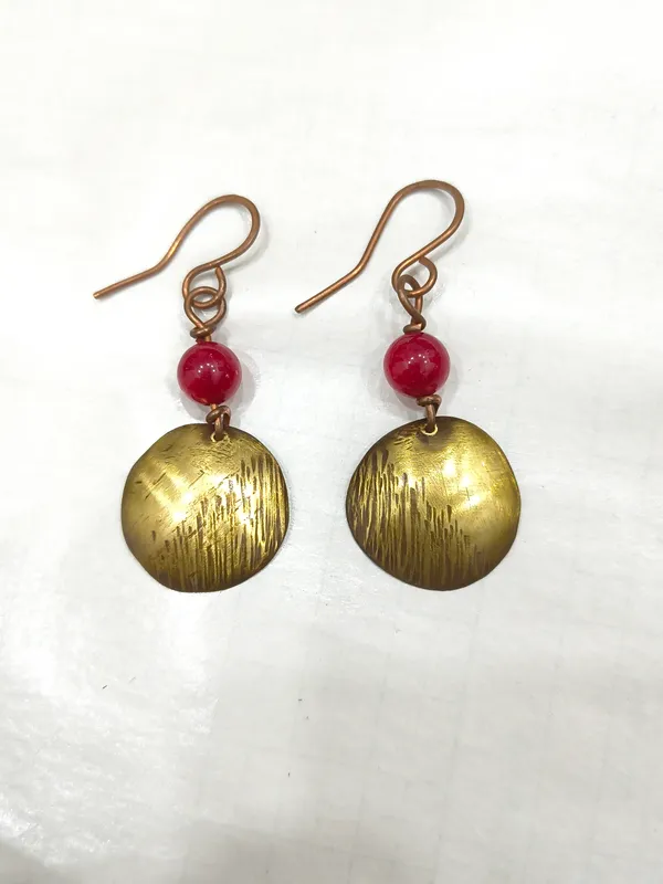 Handcrafted_Ruby_Glow_Disc_Earrings