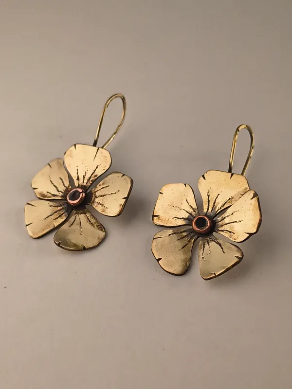 Handcrafted_Sadaphuli_Bloom_Earrings