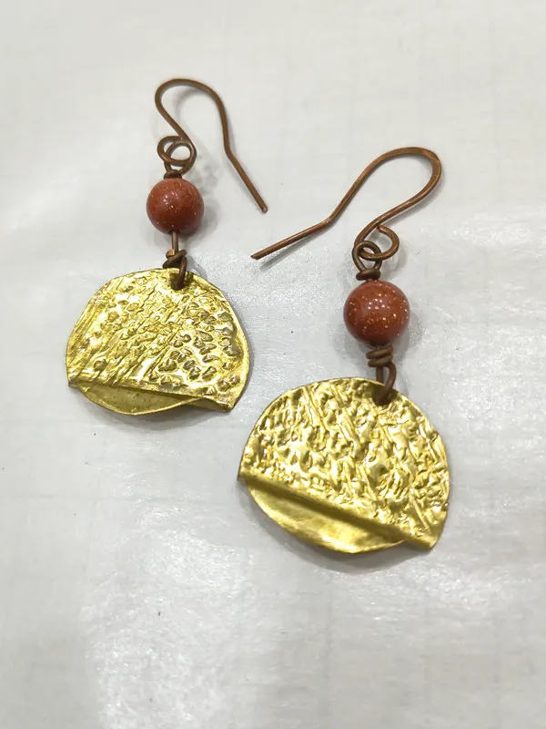 Handcrafted_Gold_Finish_Drop_Earrings