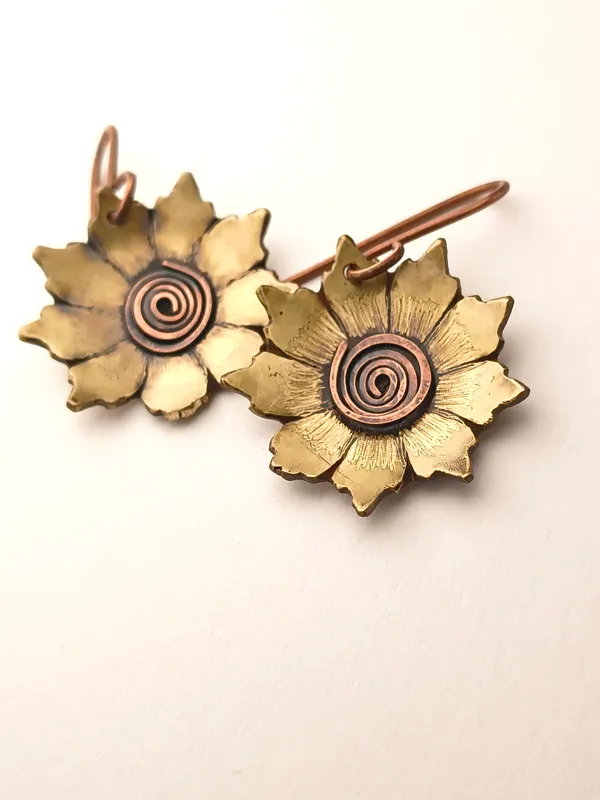 Handcrafted_Surya_Bloom_Earrings