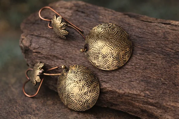 Handcrafted_Boho_Dome_Floral_Earrings