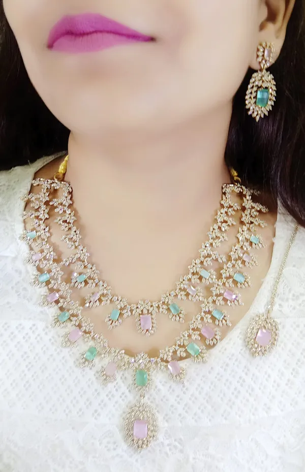 Gold_And_Pastel_Alloy_Stone_Necklace_Set_For_Women