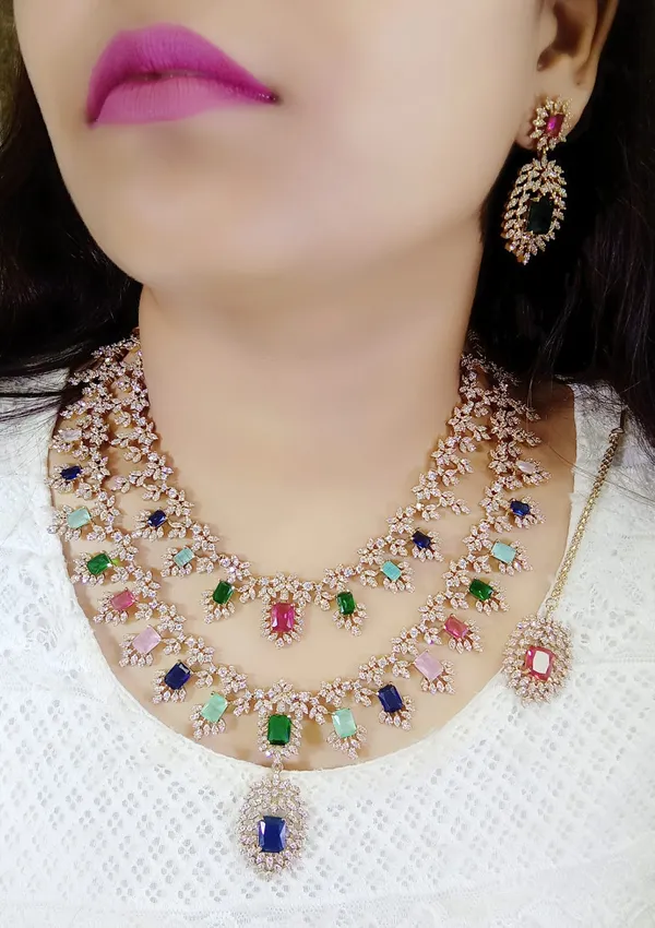 Gold_Multicolor_Alloy_Necklace_Set_For_Women