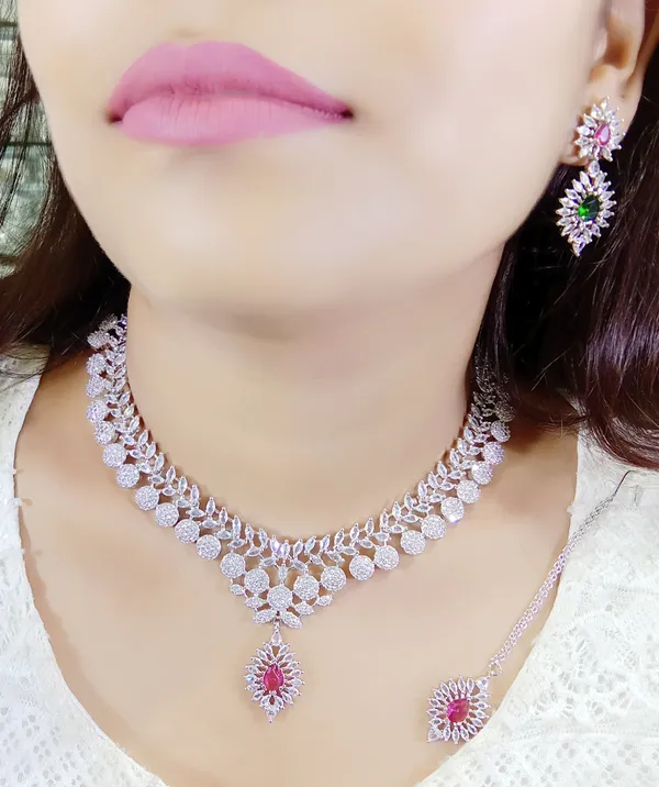 Silver_Alloy_Stone-Studded_Necklace_Set_For_Women