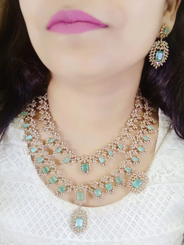 Gold_Green_Stone_Alloy_Necklace_Set_For_Women