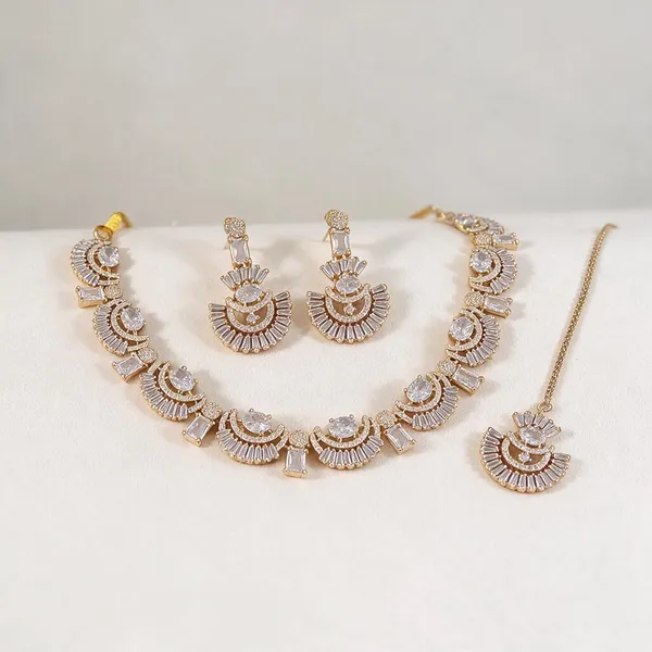 Gold_Alloy_Stone-Studded_Necklace_Set_For_Women