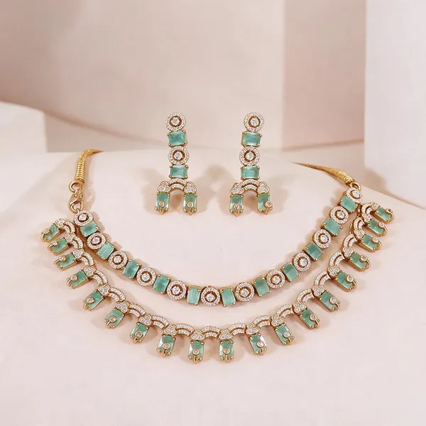 Green_Gold_Kundan_Alloy_Necklace_Set_For_Women