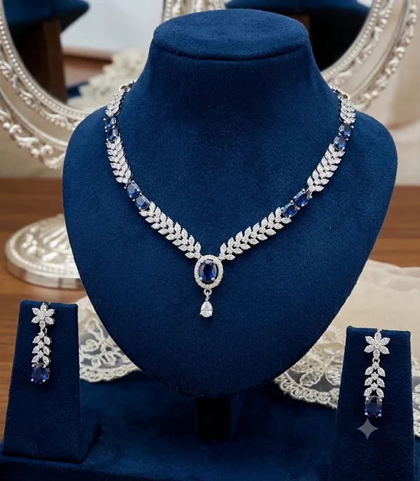 Silver_And_Blue_Alloy_Stone_Necklace_Set_For_Women