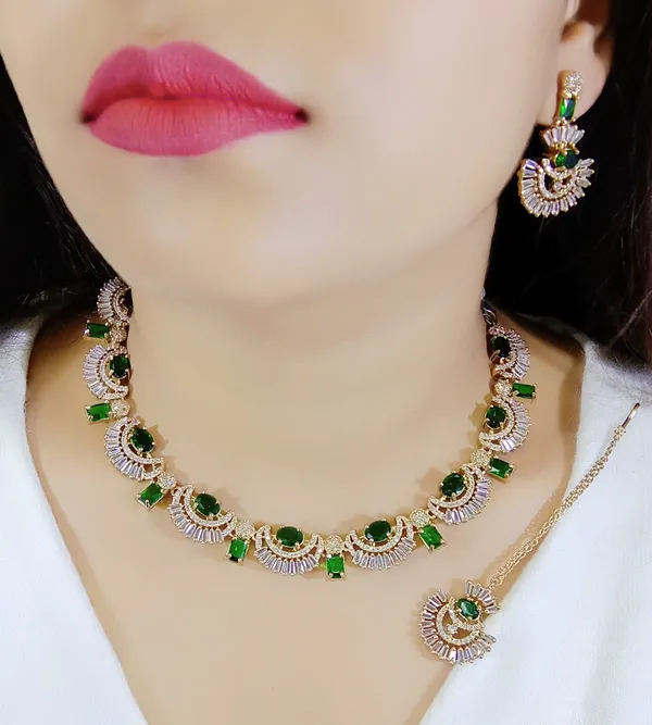 Green_Stone_Alloy_Necklace_Set_For_Women