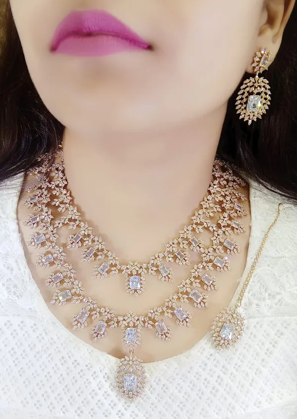 Rose_Gold_Stone_Studded_Alloy_Necklace_Set_For_Women