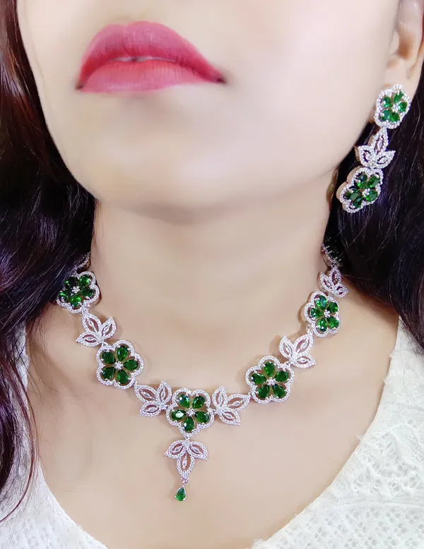 Green_Alloy_Floral_Necklace_And_Earring_Set_For_Women