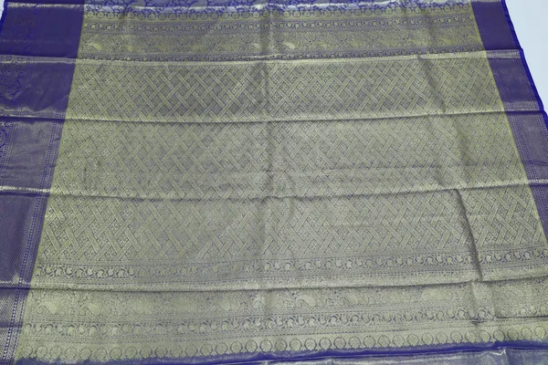 Emerald_Green_Uppada_Inspired_Semi_Silk_Saree_With_Small_Self_Border