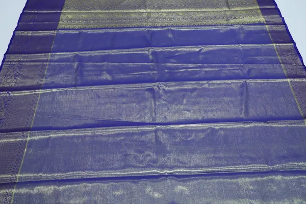 Emerald_Green_Uppada_Inspired_Semi_Silk_Saree_With_Small_Self_Border