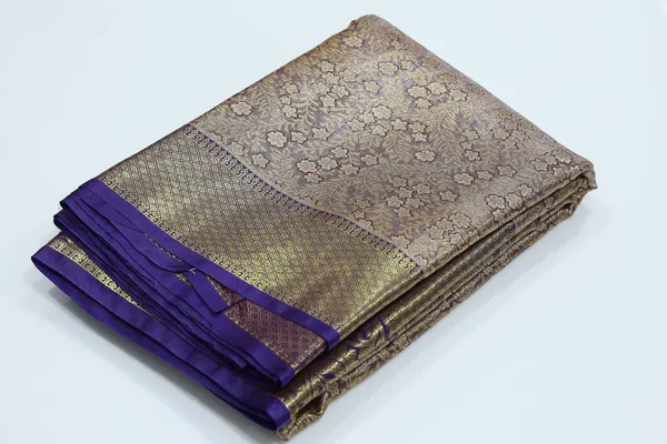 Deep_Purple_Dharmavaram_Inspired_Semi_Silk_Saree_With_Wide_Contrast_Border