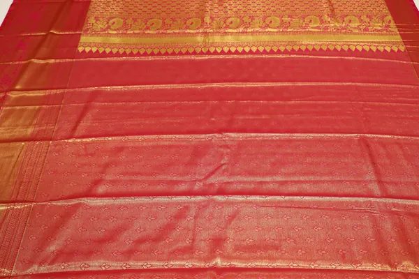 Parrot_Green_Dharmavaram_Inspired_Semi_Silk_Saree_With_Wide_Contrast_Border