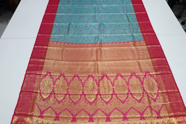 Royal_Purple_Kanchipuram_Inspired_Semi_Silk_Saree_With_Wide_Contrast_Border