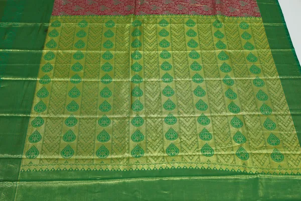 Pink_Gold_Gadwal_Inspired_Semi_Silk_Saree_With_Wide_Contrast_Border