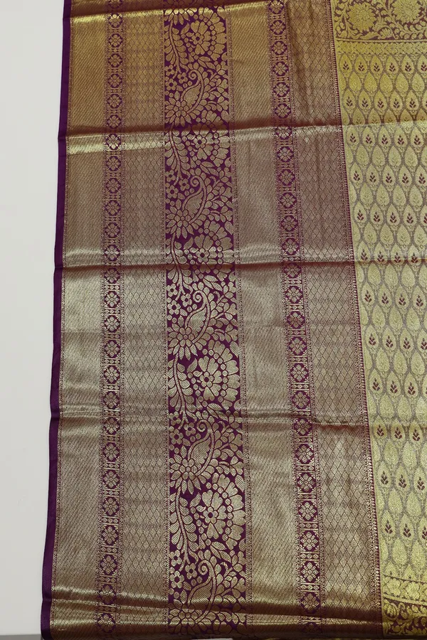 Coral_Red_Kanchipuram_Inspired_Semi_Silk_Saree_With_Wide_Contrast_Border