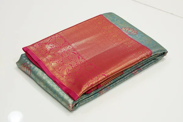 Teal_Green_Gadwal_Inspired_Semi_Silk_Saree_With_Wide_Contrast_Border