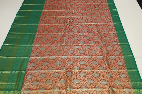 Royal_Purple_Kanchipuram_Inspired_Semi_Silk_Saree_With_Wide_Contrast_Border