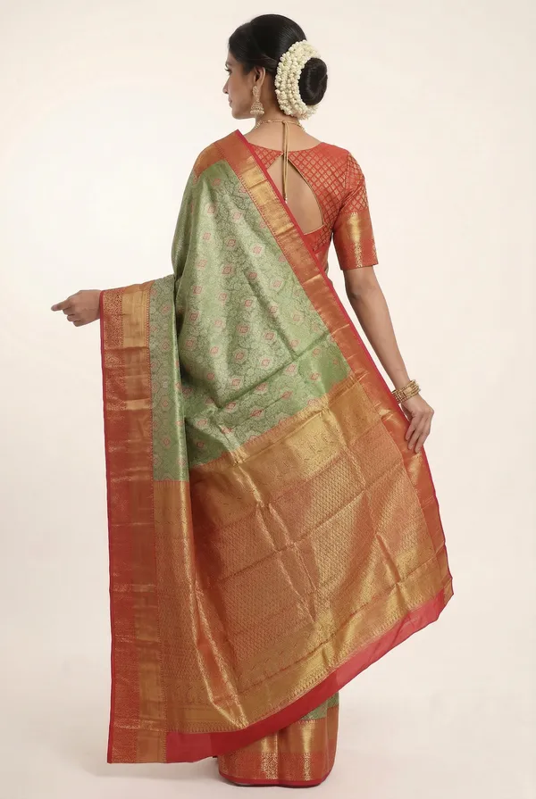 Olive_Green_Kanchipuram_Inspired_Semi_Silk_Saree_With_Wide_Contrast_Border