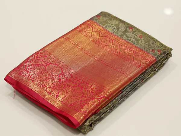 Olive_Grey_Gadwal_Inspired_Semi_Silk_Saree_With_Wide_Contrast_Border