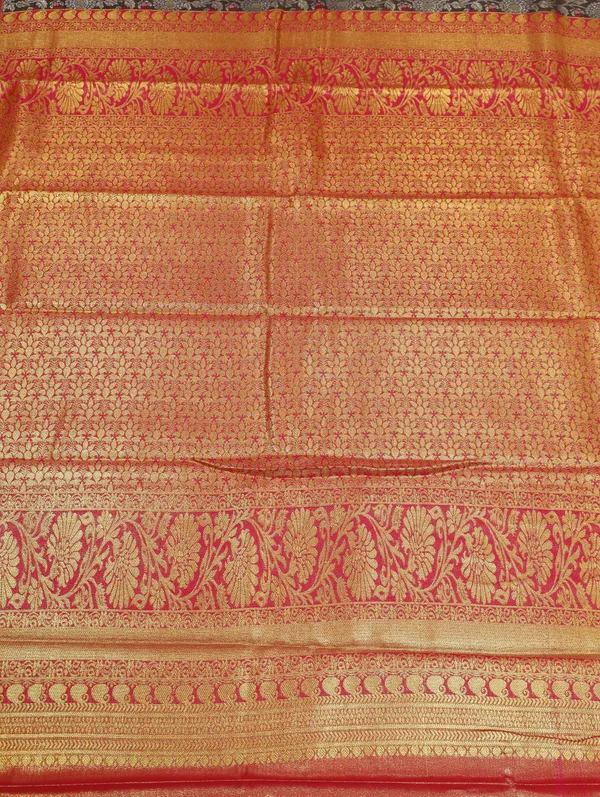 Olive_Grey_Gadwal_Inspired_Semi_Silk_Saree_With_Wide_Contrast_Border