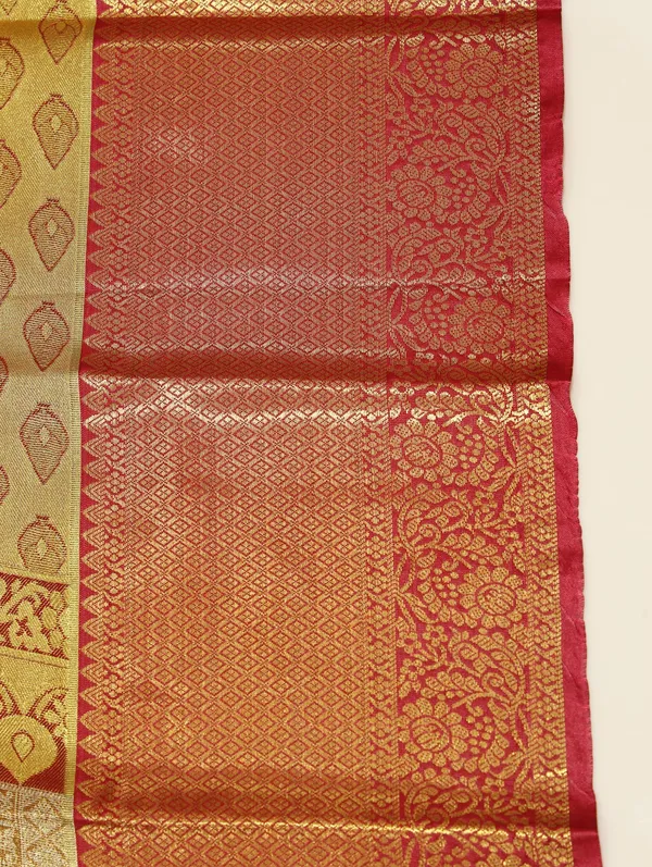 Antique_Gold_Kanchipuram_Inspired_Semi_Silk_Saree_With_Wide_Contrast_Border