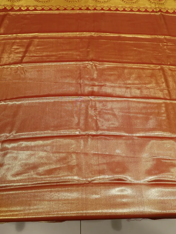 Antique_Gold_Kanchipuram_Inspired_Semi_Silk_Saree_With_Wide_Contrast_Border