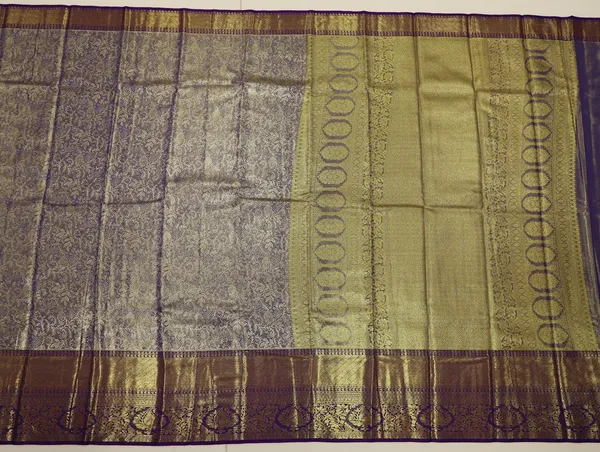 Emerald_Green_Kanchipuram_Inspired_Semi_Silk_Saree_With_Teal_Wide_Contrast_Border