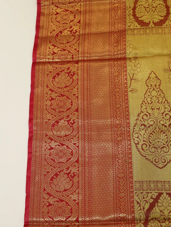 Maroon_Mysore_Inspired_Semi_Silk_Saree_With_Contrast_Border