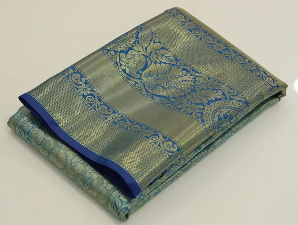 Antique_Gold_Dharmavaram_Inspired_Semi_Silk_Saree_With_Wide_Contrast_Border