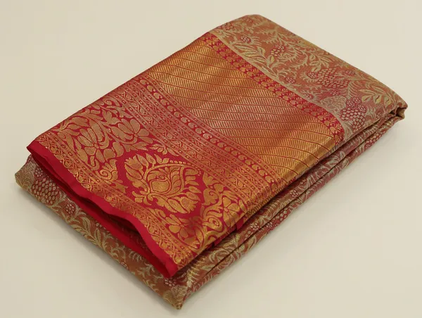 Olive_Green_Kanchipuram_Inspired_Semi_Silk_Saree_With_Wide_Self_Border