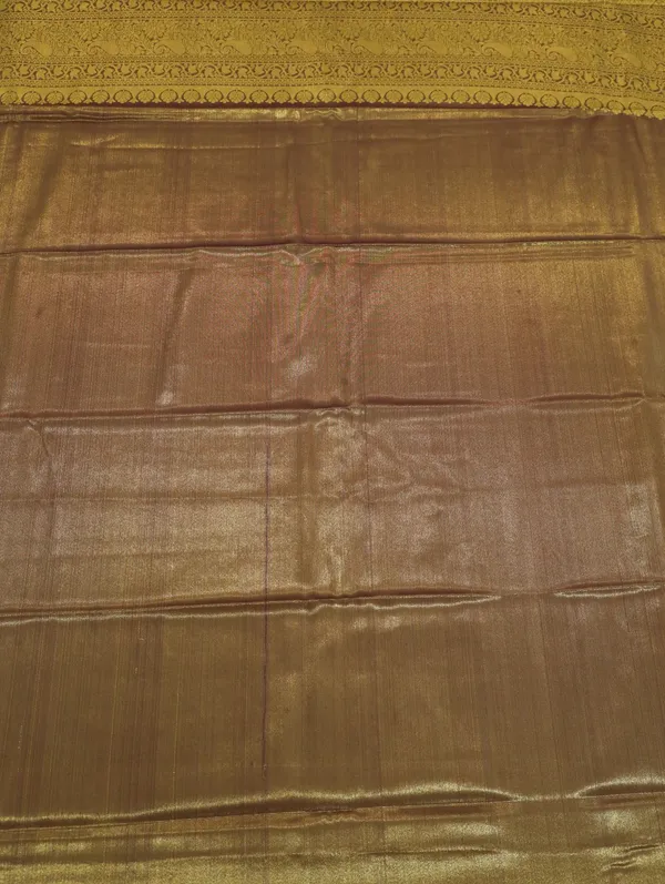Emerald_Green_Kanchipuram_Inspired_Semi_Silk_Saree_With_Wide_Contrast_Border