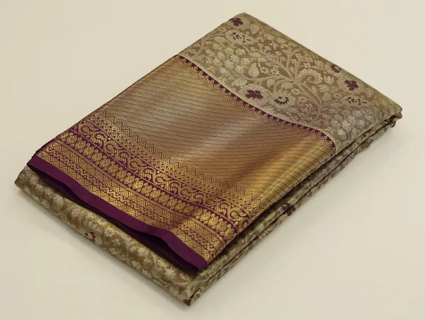 Emerald_Green_Kanchipuram_Inspired_Semi_Silk_Saree_With_Wide_Contrast_Border