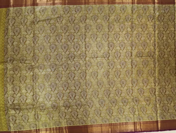 Antique_Gold_Kanchipuram_Inspired_Semi_Silk_Saree_With_Wide_Contrast_Border