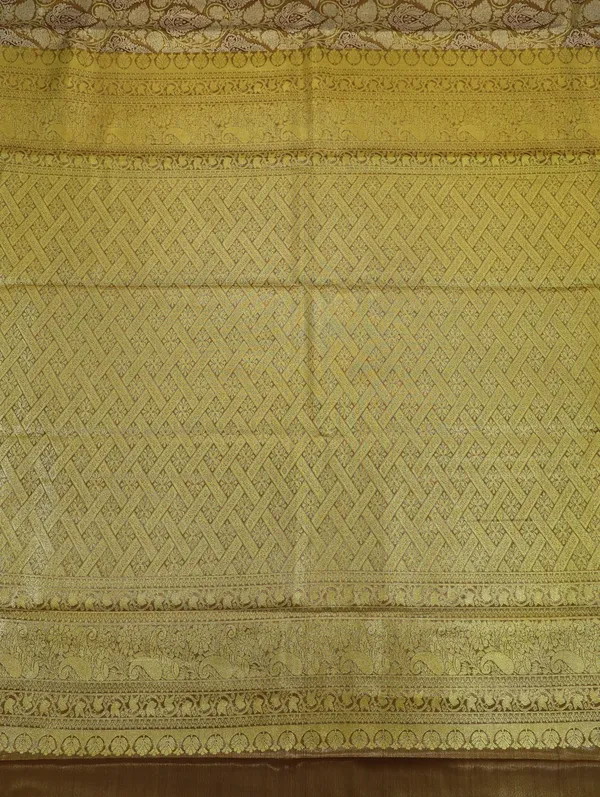 Antique_Gold_Kanchipuram_Inspired_Semi_Silk_Saree_With_Wide_Contrast_Border