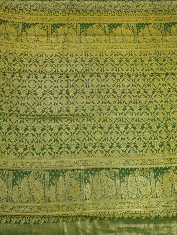 Emerald_Green_Gadwal_Inspired_Semi_Silk_Saree_With_Wide_Contrast_Border