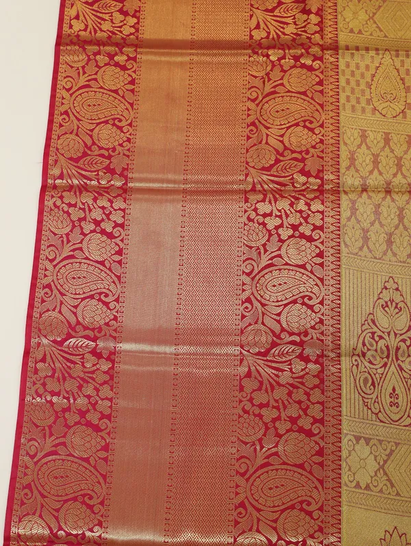 Peach_Orange_Kanchipuram_Inspired_Semi_Silk_Saree_With_Wide_Contrast_Border