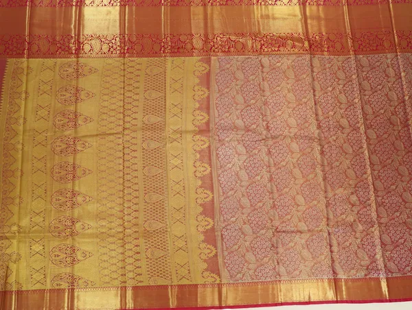 Peach_Orange_Kanchipuram_Inspired_Semi_Silk_Saree_With_Wide_Contrast_Border