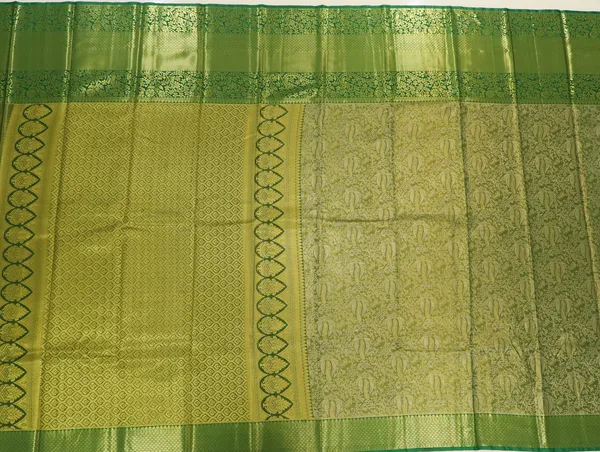 Teal_Green_Gadwal_Inspired_Semi_Silk_Saree_With_Wide_Contrast_Border