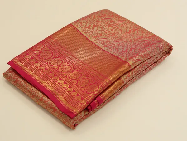 Mustard_Gold_Kanchipuram_Inspired_Semi_Silk_Saree_With_Wide_Contrast_Border