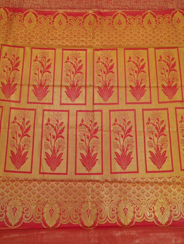 Mustard_Gold_Kanchipuram_Inspired_Semi_Silk_Saree_With_Wide_Contrast_Border